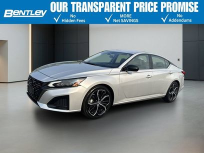 Used 2024 Nissan Altima 2.5 SR