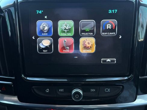 Used 2019 Chevrolet Traverse LT image 29