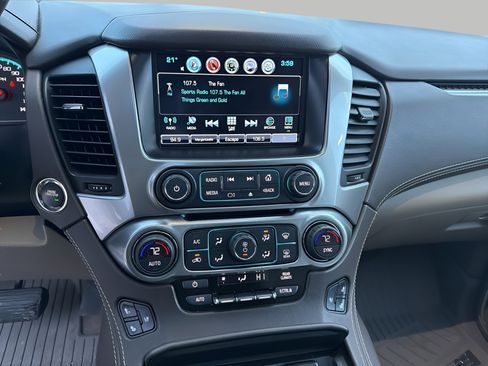 Used 2020 Chevrolet Suburban Premier w/ 6.2L Performance Package image 21