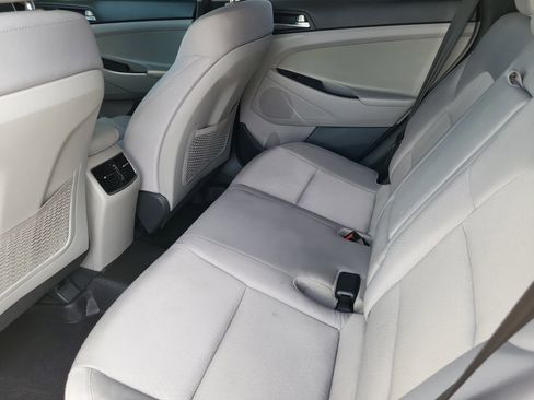 Used 2018 Hyundai Tucson Value w/ Cargo Package image 18