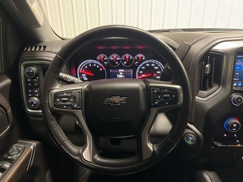 Used 2022 Chevrolet Silverado 1500 RST image 13