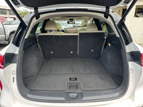 Used 2019 INFINITI QX50 Luxe w/ Cargo Package FWD image 21