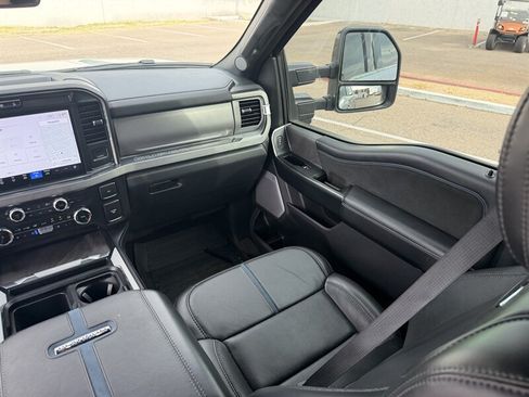 Used 2025 Ford F350 Platinum w/ Tremor Off-Road Package AWD/4WD image 16