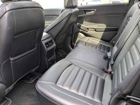 Used 2023 Ford Edge SEL w/ Convenience Package AWD/4WD image 32