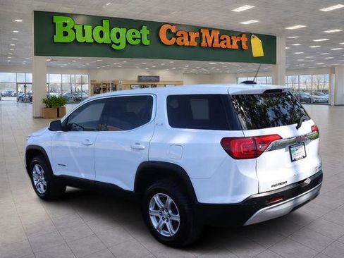 Used 2017 GMC Acadia SLE w/ LPO, Floor Liner Package AWD/4WD image 4