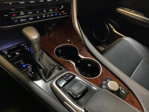 Used 2019 Lexus RX 350 FWD w/ Navigation Package image 33