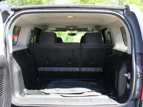 Used 2007 HUMMER H3 AWD/4WD image 7