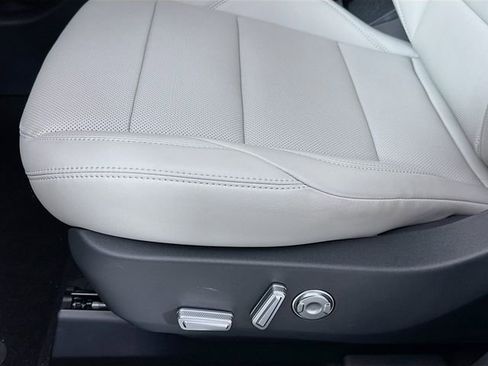 New 2026 Lincoln Nautilus Premier w/ Equipment Group 102A AWD/4WD image 20