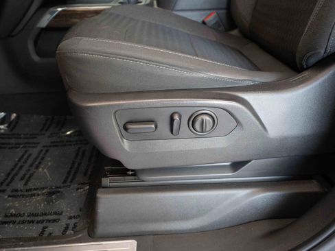 Used 2020 GMC Sierra 1500 Elevation w/ Elevation Value Package image 12