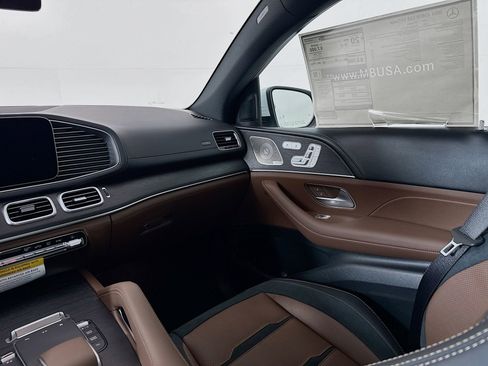 New 2026 Mercedes-Benz GLE 53 AMG 4MATIC Coupe image 26