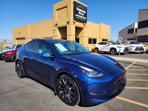 Used 2022 Tesla Model Y Performance AWD/4WD image 1