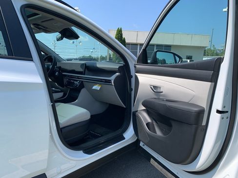 Certified 2025 Hyundai Tucson SEL image 27