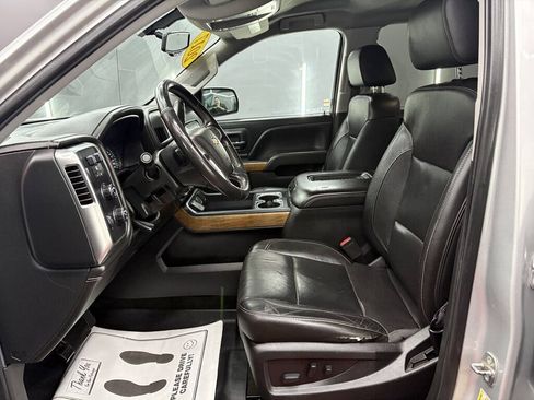 Used 2017 Chevrolet Silverado 1500 LTZ w/ Sport Package AWD/4WD image 9