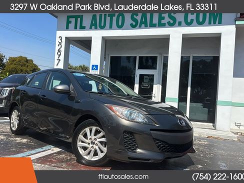 Used 2013 MAZDA MAZDA3 i Touring image 2