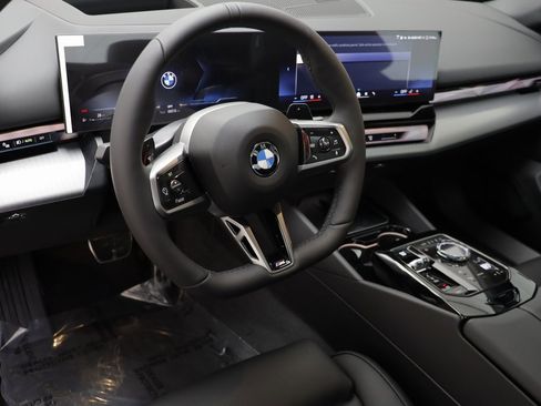New 2026 BMW 540i xDrive w/ Executive Package image 6