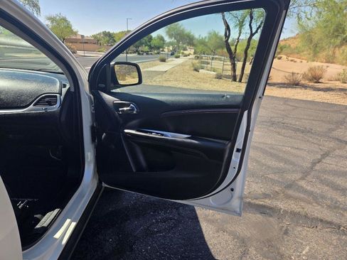 Used 2015 Dodge Journey R/T FWD image 19