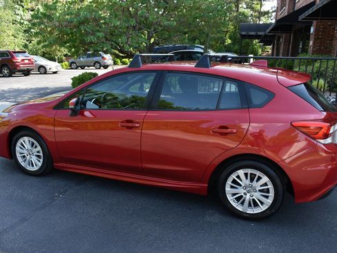 Used 2018 Subaru Impreza 2.0i Sport AWD/4WD image 37