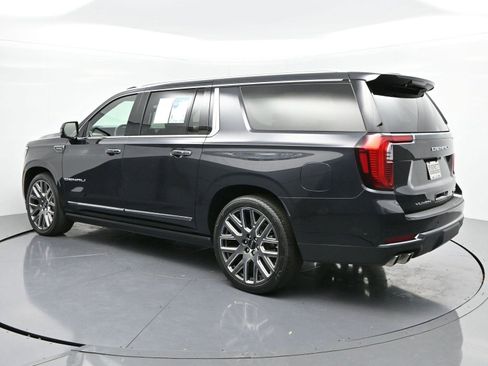 Used 2025 GMC Yukon XL Denali Ultimate w/ LPO, Floor Liner Package image 5