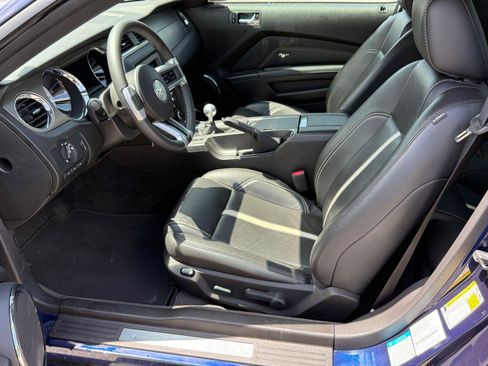 Used 2011 Ford Mustang GT Premium w/ Brembo Brake Pkg RWD image 11