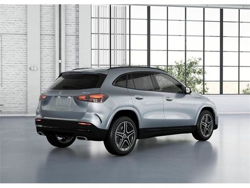 New 2026 Mercedes-Benz GLA 250 4MATIC image 21