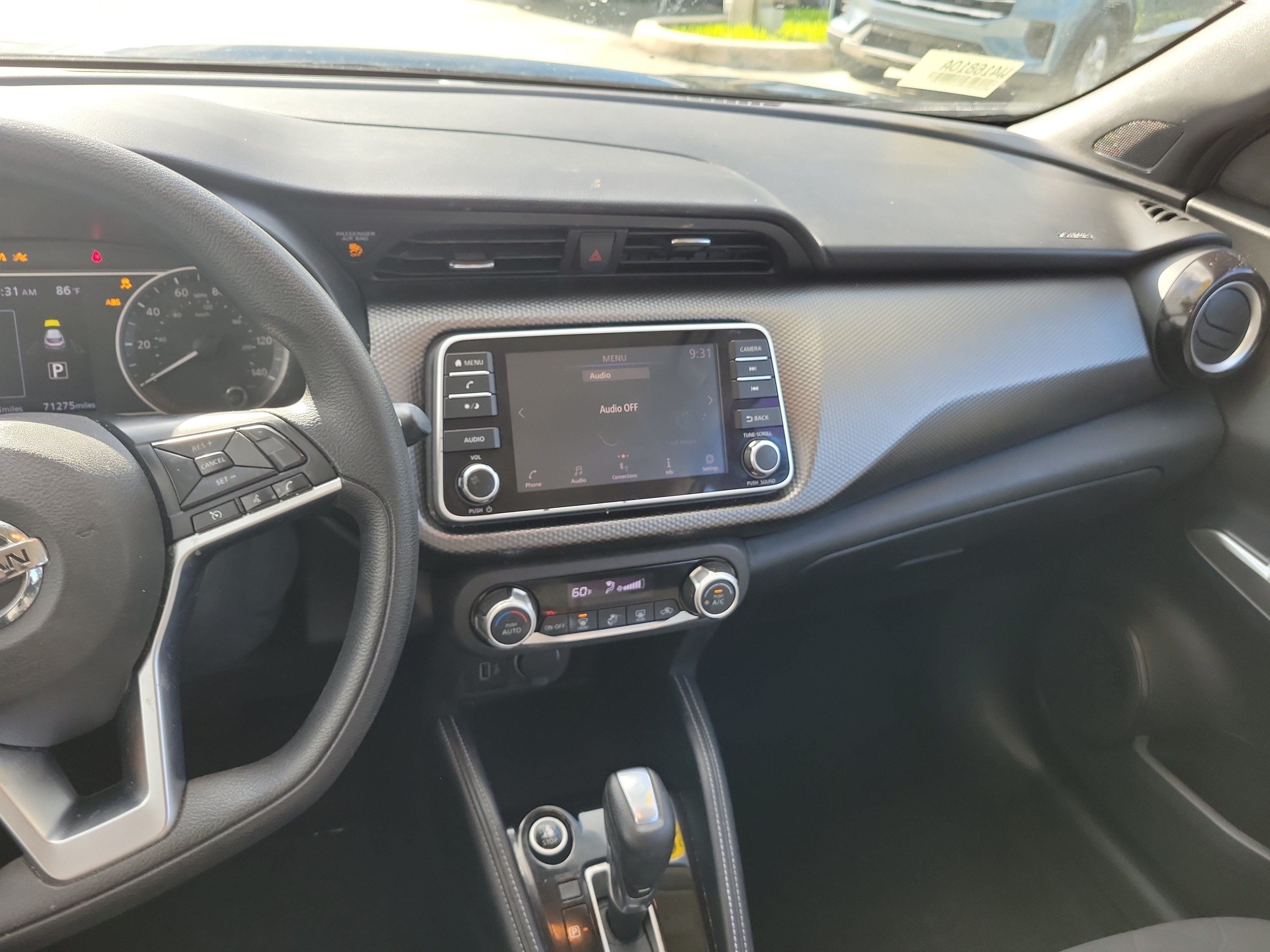 Used 2020 Nissan Kicks SV FWD image 18