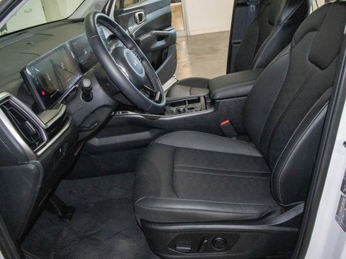 New 2025 Kia Sorento S w/ Panoramic Sunroof Package image 8