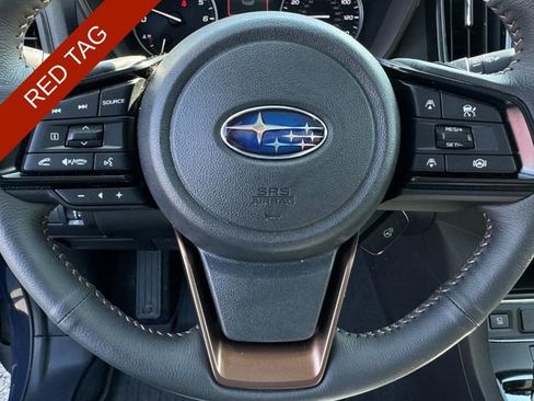 Used 2025 Subaru Ascent Bronze Edition image 21