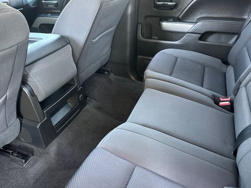 Used 2018 Chevrolet Silverado 1500 LT w/ All Star Edition AWD/4WD image 26