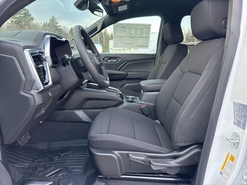New 2026 GMC Canyon Elevation AWD/4WD image 13