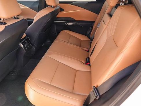 Used 2025 Lexus RX 350h w/ Convenience Package AWD/4WD image 19
