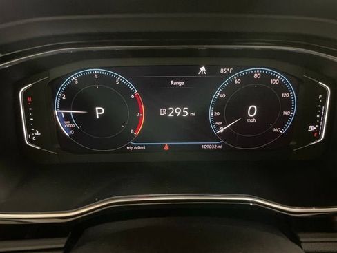 Used 2019 Volkswagen Jetta SEL FWD image 18