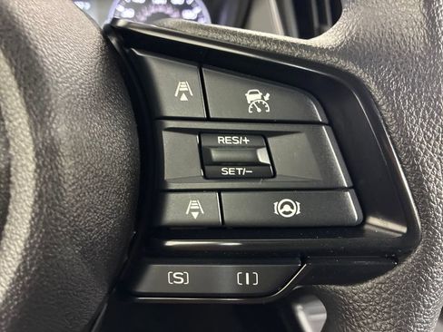 Certified 2025 Subaru Crosstrek 2.0i Premium image 21
