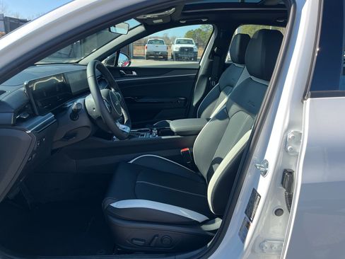 New 2026 Kia K5 GT-Line w/ GT-Line Premium Package FWD image 29