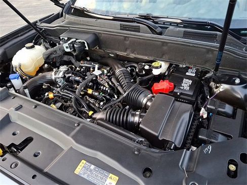 Certified 2022 Lincoln Nautilus Reserve w/ Equipment Group 201A image 28