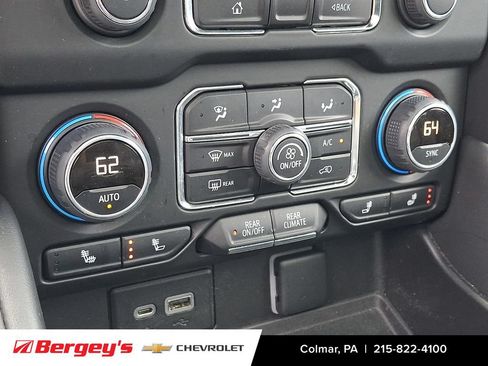 Certified 2022 Chevrolet Tahoe Z71 w/ Luxury Package AWD/4WD image 20