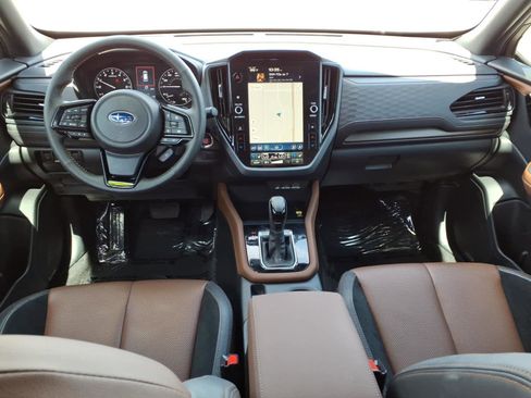 Used 2025 Subaru Forester Touring w/ Popular Package - Touring AWD/4WD image 25