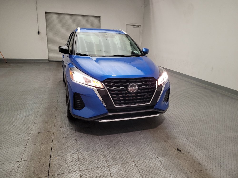 Used 2023 Nissan Kicks SV FWD image 14