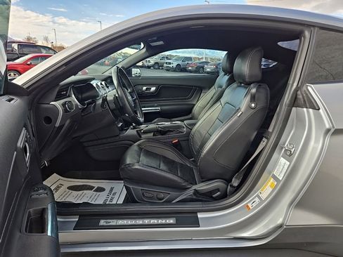 Used 2022 Ford Mustang GT Premium w/ Equipment Group 401A image 16