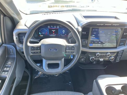 Used 2024 Ford F150 XLT image 12