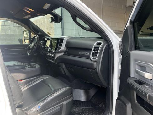 Used 2021 RAM 2500 Big Horn w/ Level 1 Equipment Group AWD/4WD image 27
