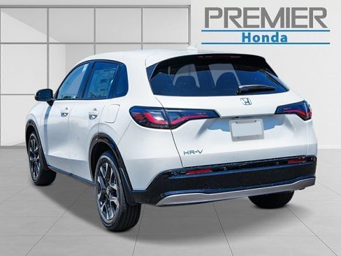 New 2027 Honda HR-V EX-L image 2