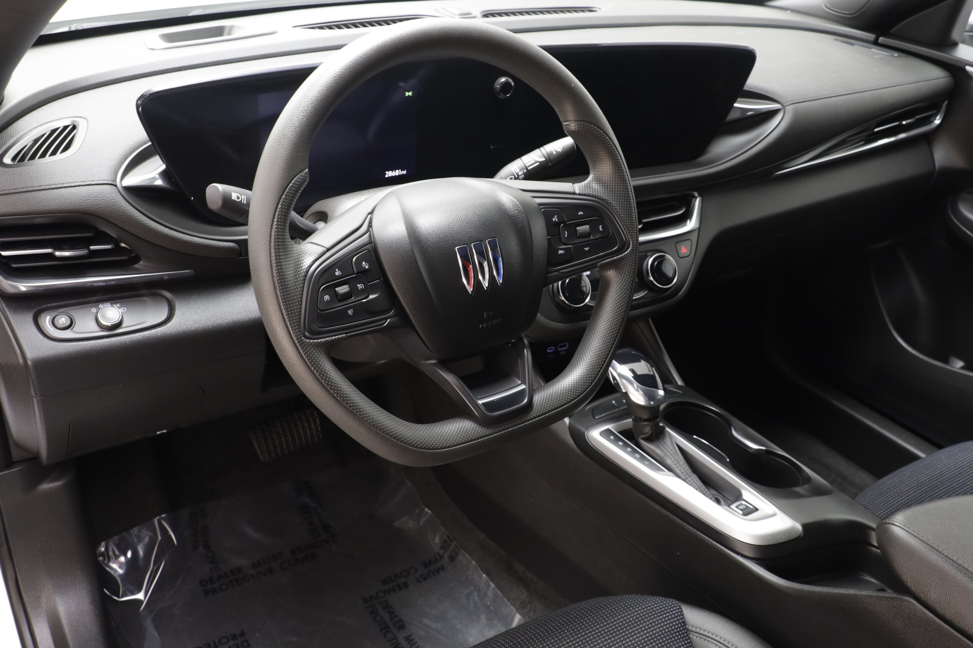 Used 2025 Buick Envista Preferred FWD image 7