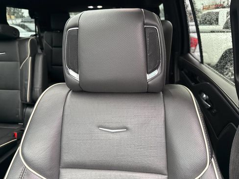 Used 2021 Cadillac Escalade Sport image 40