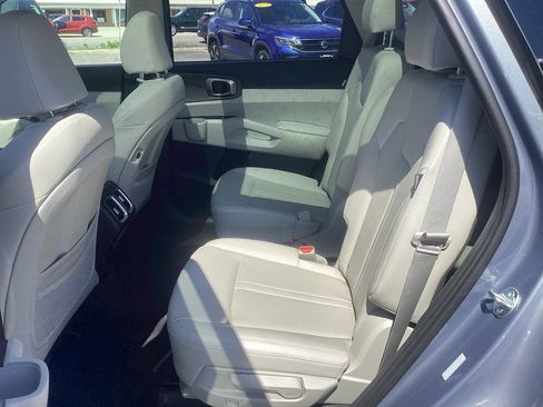 Certified 2024 Kia Sorento X-Line EX AWD/4WD image 18