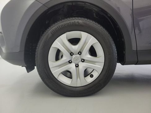Used 2014 Toyota RAV4 LE FWD image 12