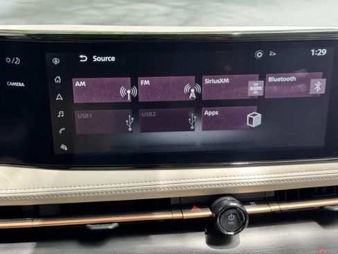 Used 2023 Nissan Ariya AWD image 25