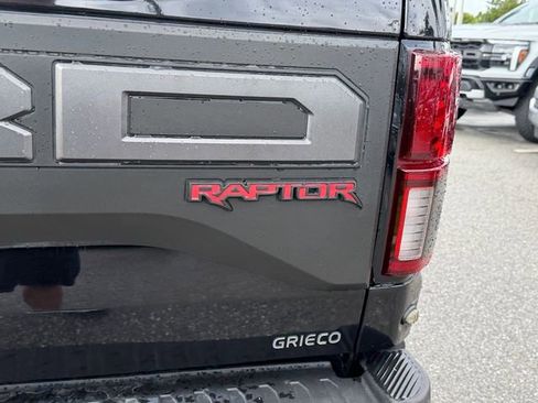 Used 2019 Ford F150 Raptor w/ Equipment Group 802A Luxury AWD/4WD image 10