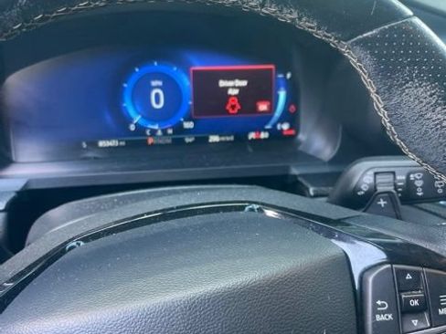 Used 2022 Ford Explorer ST w/ Equipment Group 401A RWD image 8