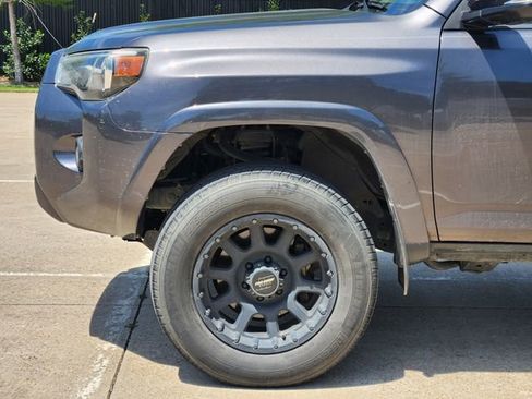 Used 2016 Toyota 4Runner SR5 Premium RWD image 8