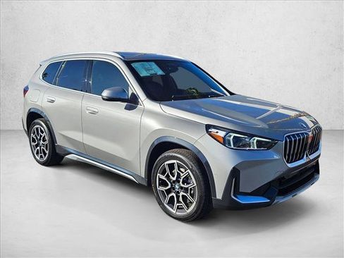 New 2026 BMW X1 xDrive28i w/ Technology Package AWD/4WD image 7